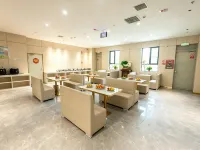 Hexi Hotel (Aksu Old Street Night Market) - 2-Star