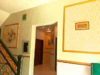 GOLDEN ONE HOTEL - خلابة
