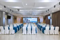 Jinding Hotel Mile - 3-نجوم