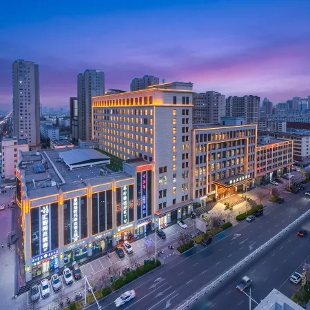 Wuwei Jinwu International Hotel