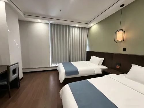 Huaxuan Hotel (Zuoquan Station Branch) - Park Yeri