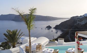 Katikies Santorini - Pelagos House - The Leading Hotels Of The World
