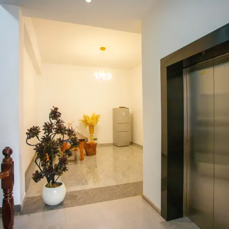 Zhixia Homestay (Mile Huquan Ecological Park)