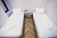 RESET at DMK Hotel - 3-نجوم