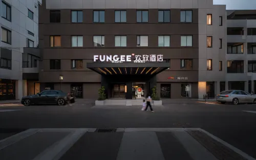FUNGEE Hotel (Changsha Wu Yi Square Yuanjialing Subway Station)