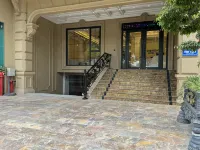 Dong Hoa hotel - С парковкой