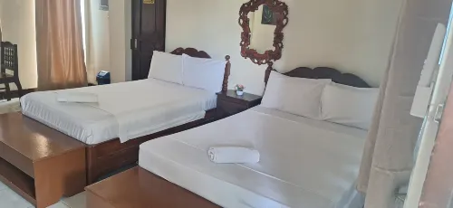 JMRN Pensione Inn - parking