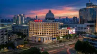 Wenzhou Lucheng Yintai City Hotel
