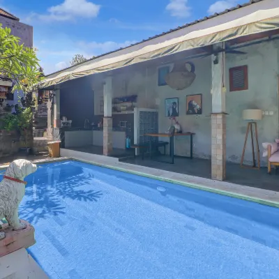 Collection O near Sanur Beach formerly Sutji Living Отели рядом с достопримечательностью «Бундаран Ренон»