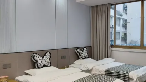 Love Destiny Hotel (Huizhou Ancient City) in เสอเซียน