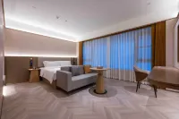 Starway Hotel (Weihai High-Speed Railway Station Hanlefang) - New