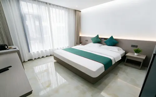 Xinnongmen Homestay (Shitai Guniujiang Scenic Area) - 2성급
