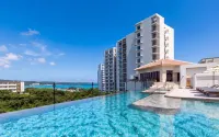 BLISSTIA SUITES＆RESORT OKINAWA ONNASON - piscina
