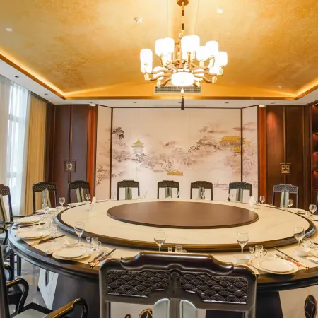 Sihong Huayuan Kou International Hotel