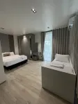 ไนซ์ ชียงใหม่ บ้านพักทั้งหลัง สำหรับ 2-5 ท่าน 5 นาทีถึงไนท์บาซ่า - บังกะโล