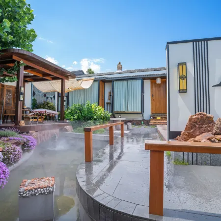 Huafeihua · Zen Aesthetics Homestay From the street