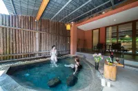 Springs Resort - Bathtub