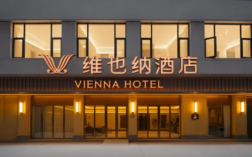 Vienna Hotel (Luquan Zhangjiu River Park Branch) - Wifi