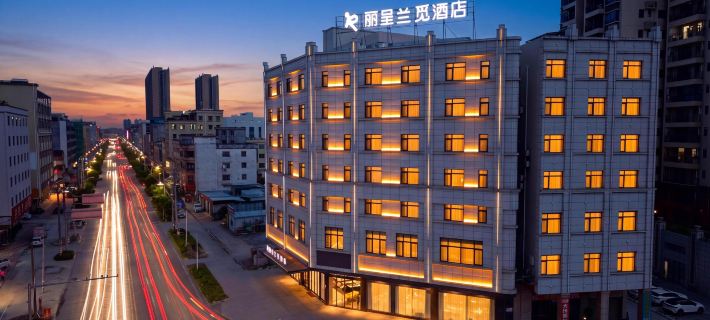麗呈蘭覓ホテル（恵州博羅石湾） 博羅のホテル