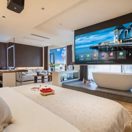 Guantang Hotel (Chuxiong Yihai Park)