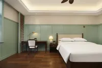 Chikan Ancient Town San Francisco Hotel - Pools