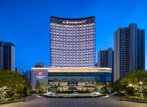 Dolton international hotel - parking