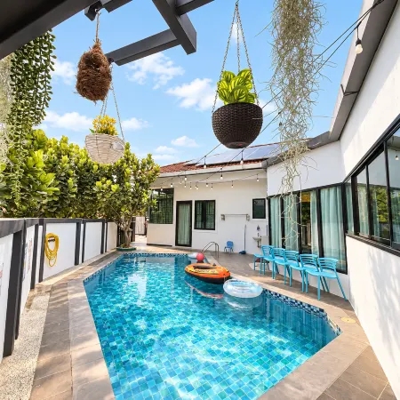 Fairy Retreat Private Pool Ipoh @15 pax