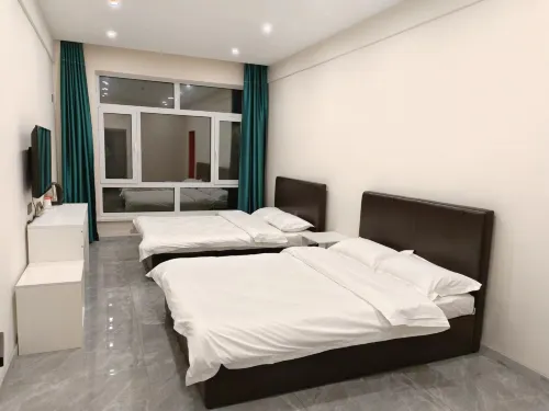 Tuquan Houting Theme Hotel