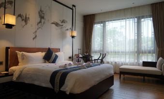 Ding'an Wenbi Peak Guiyuan Homestay