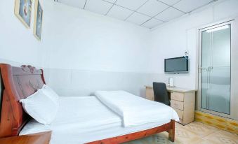 Orange hotel