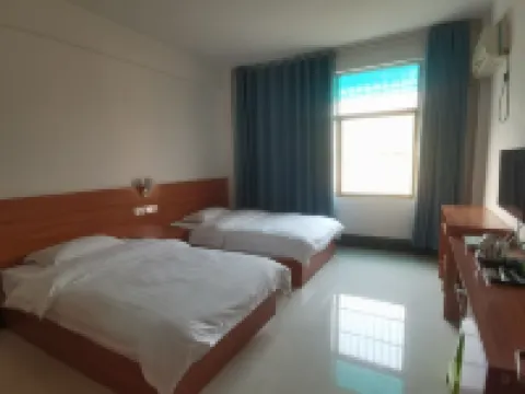 Xinyi Hotel Hotels in Xilin