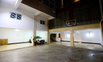 Shuijing Business Hotel