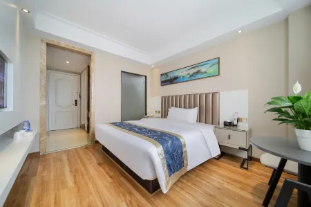 BIue  sky  Boutique  Hotel