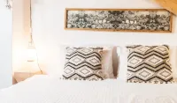 WOT Ericeira Lodge Hotels in Encarnacao