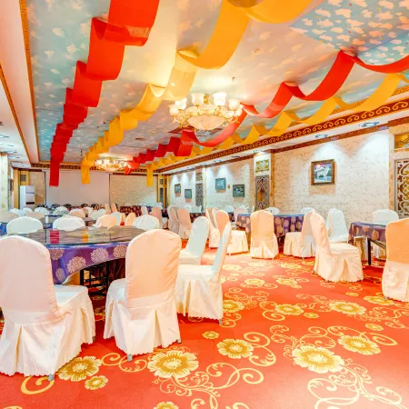 Junyu Grand Hotel Manzhouli