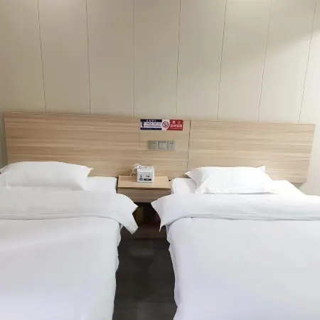 Lichuan Qingcheng Hotel