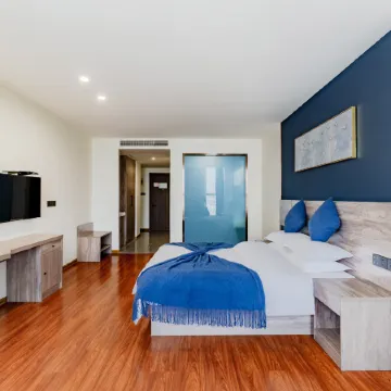 Yiheshun Boutique Hotel (Yihe South High-speed Railway Station University Town)