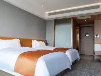 Microtel By Wyndham Changsha Xingsha Hotels near Taogongmiao