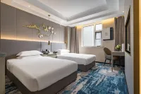 VOYAGE INTERNATIONAL HOTEL Hotel dekat Luhecheng Sightseeing Orchard