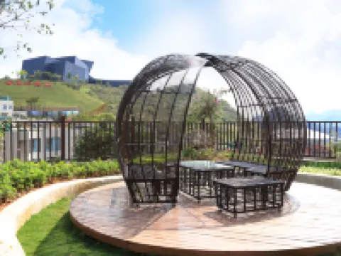 Fenglin Yueshan Hotel (Xingyi Wanfenglin International Convention Center Observation Deck) Hotels in Xingyi