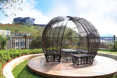 Fenglin Yueshan Hotel Отели рядом с достопримечательностью «Pingdong Square»