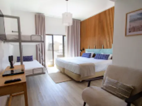 WOT Costa da Caparica Soul Almada otelleri