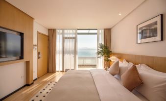 Dali HONG  Ocean- view Hotel(sanshengdaodian)