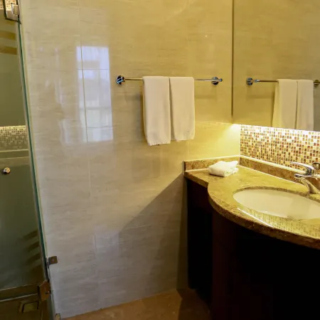 Haizhongzhou International Hotel Apartment Building
