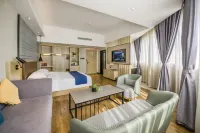 Pipi Hotel Chenzhou (Beihu District Bubu Gaoxin Tiandi Square)