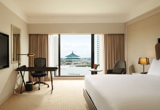 힐튼 쿠칭 호텔