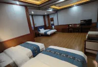 Tsavalon Township Marriott Holiday Inn