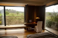 wind Valley Natural Farm - Balkon