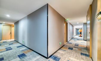 FRAGRANCE   HOTEL