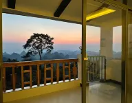Liannanlong View Inn